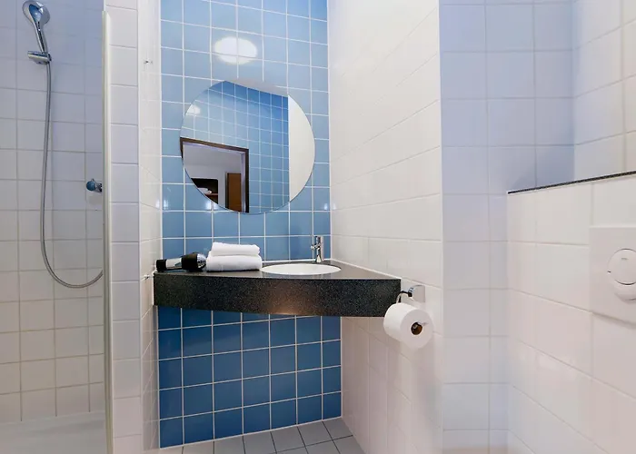 Berlin-charlottenburg 3*