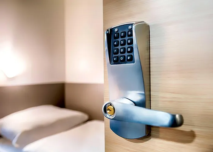 Hotel Berlin-charlottenburg 3*