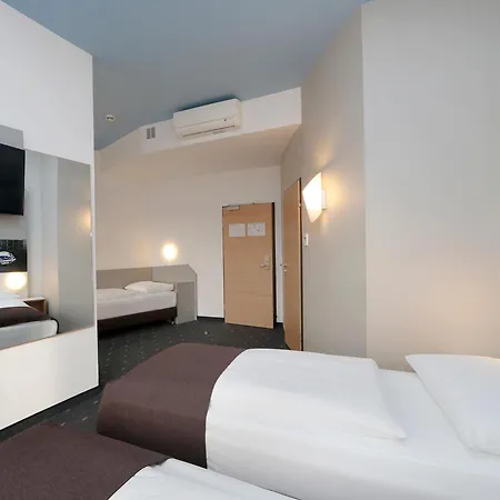 Berlin-charlottenburg 3*
