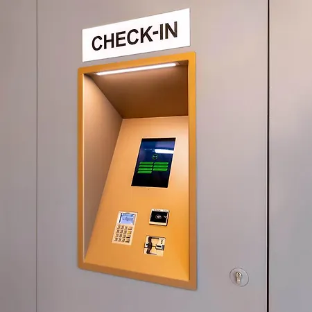 Отель Berlin-charlottenburg 3*